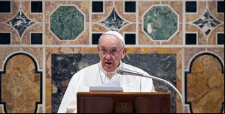 imagem da noticia PAPA ESCREVE A SEMINARISTAS E PADRES