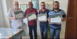 imagem da noticia Padres de Cariacica recebem homenagem
