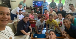 imagem da noticia Formandos se encontram com Padre Geral