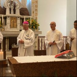 : 26_04_Missa presidida por Dom Orlando (18).jpeg