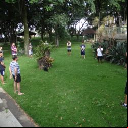 : ATIVIDADE AO AR LIVRE-Pe. Nelson (2)