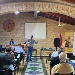 : Apresentação do Provincial do Rio de Janeiro, que foi secretário de seu grupo de trabalho na Assembleia (1).jpeg