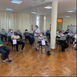 : Assembleia (1)