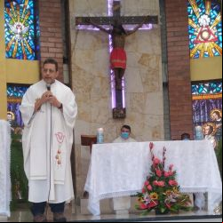 : Missa animada pela nova unidade RJ SP BA_Pe Nelson pregou e Viol proclamou o Evangelho (3).jpeg