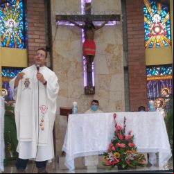 : Missa animada pela nova unidade RJ SP BA_Pe Nelson pregou e Viol proclamou o Evangelho (4).jpeg