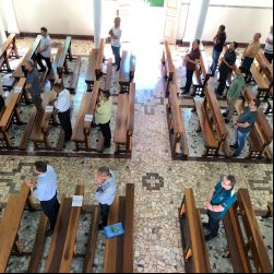 : Missa de abertura presidida pelo Provincial de São Paulo e Conselho (10).jpeg