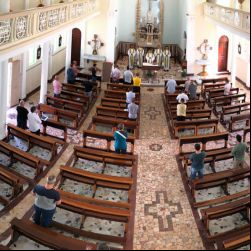 : Missa de abertura presidida pelo Provincial de São Paulo e Conselho (14).jpeg