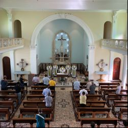 : Missa de abertura presidida pelo Provincial de São Paulo e Conselho (15).jpeg