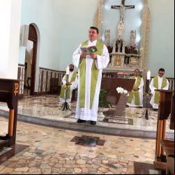 : Missa de abertura presidida pelo Provincial de São Paulo e Conselho (32).jpeg