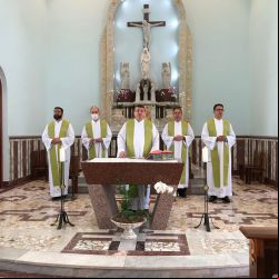 : Missa de abertura presidida pelo Provincial de São Paulo e Conselho (4).jpeg