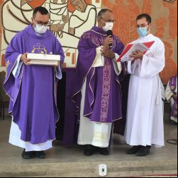 : Missa de posse do Pe Rodrigo (17).jpeg