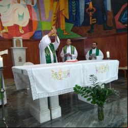 : Missa presidida pelo Pe. Chicão (assessor provincial dos MLR da Província de SP) (9)
