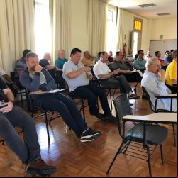 : Momento de acolhida e apresentação dos Superiores  e Comissões presentes (15).jpeg
