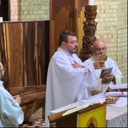 : Provincia RJ, SP e BA animaram a Missa. Pe Nelson dirigiu a oração da manhã_15_05 4
