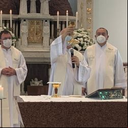 : Superior Geral, Vigário, Conselheiro, Ecônomo Geral e Coordenador da Conferência_Missa de encerramento do encontro