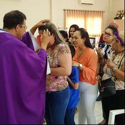 : Missa celebrada pelo Pe Nelson em Batavia (5)