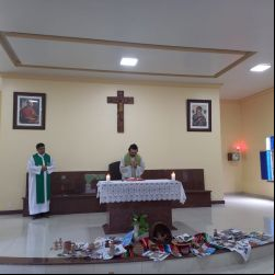 : Retiro com o Padre Alfredo (2).jpeg