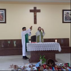 : Retiro com o Padre Alfredo (5).jpeg